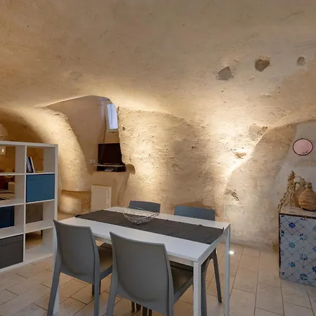 Апартаменты La Grotta Di Lulu *